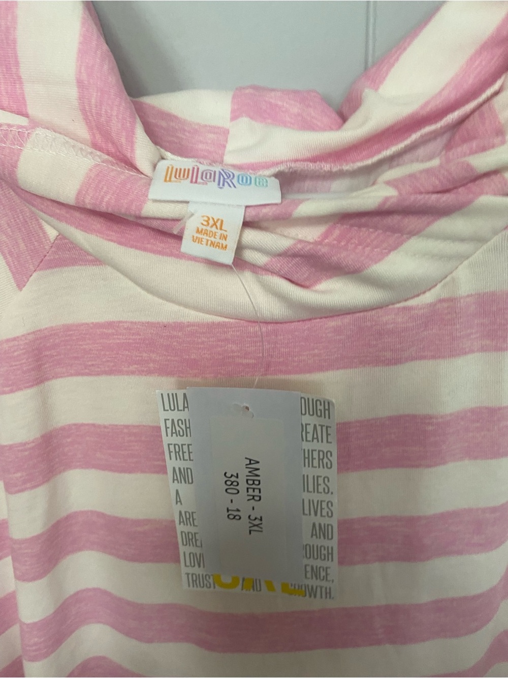 NWT LuLaRoe Pink & White Striped Hoodie Lightweight ‘Amber’ Size 3XL. - Picture 4 of 5
